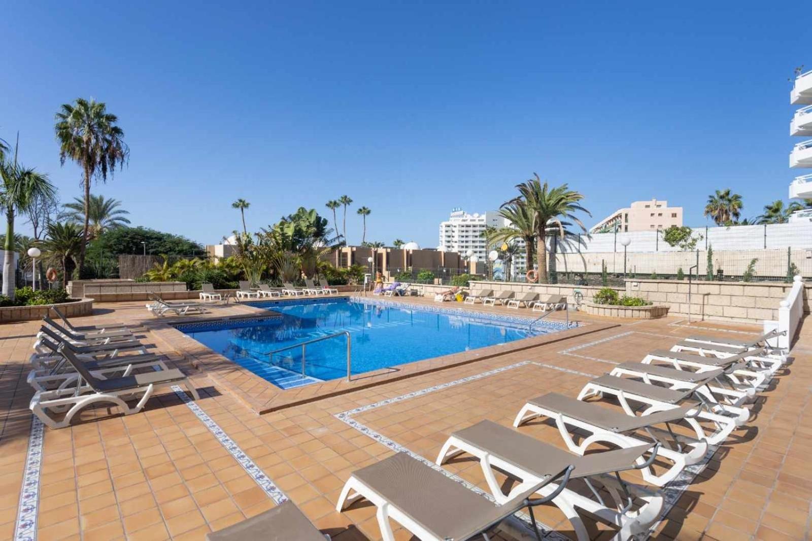 Lujo Borinquen 403 Vista Al Mar Apartment Playa Feñabe Екстериор снимка